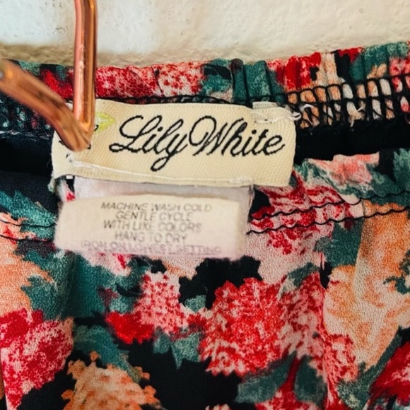 EUC Lily White Floral Wide Leg Palazzo Pants - Picture 7 of 8